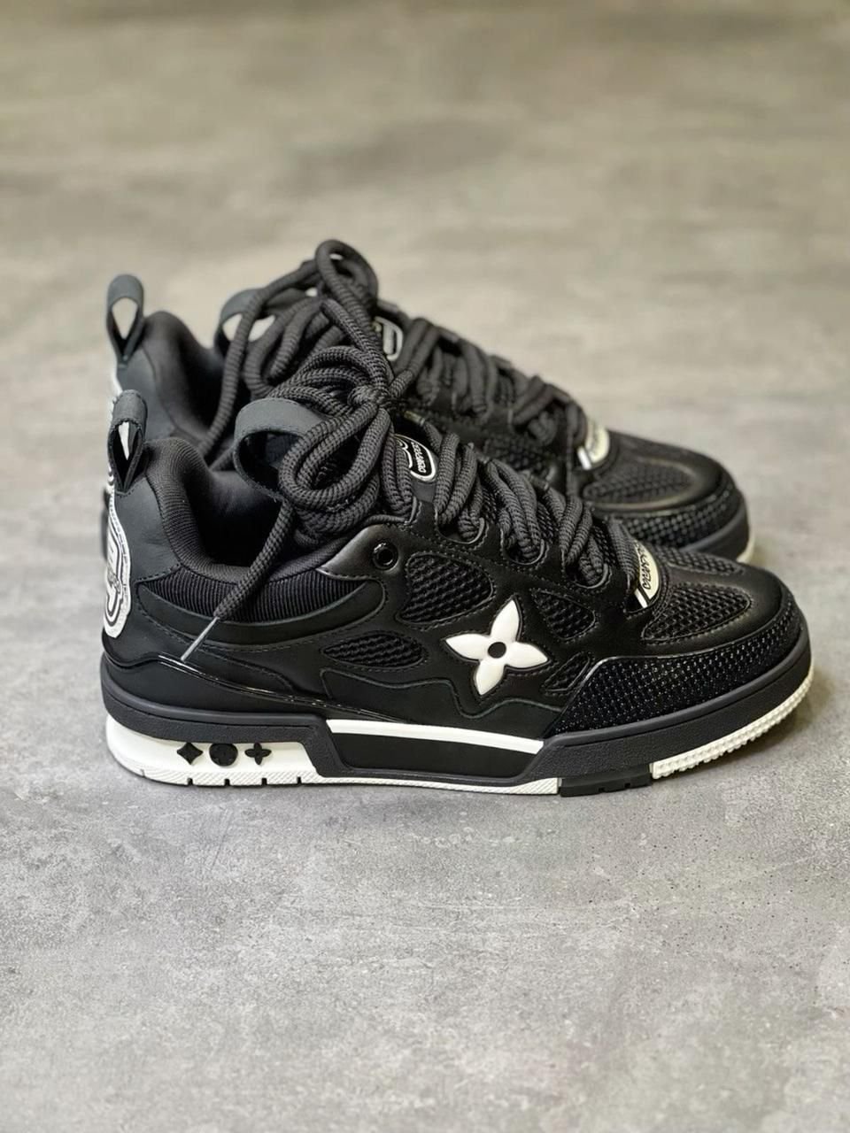 NEGRO